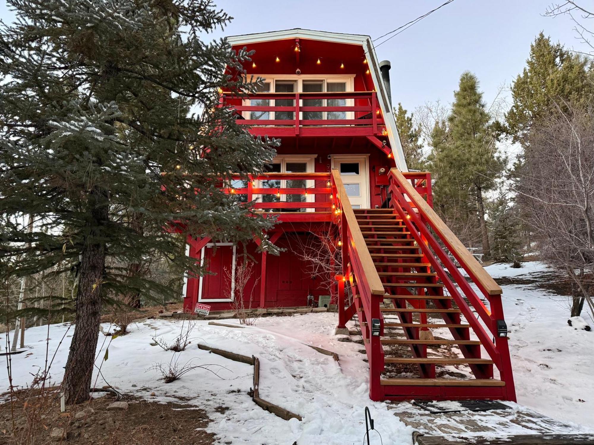 Maison Solange-Red Barn Farmhouse Style- Moonridge Big Bear City Extérieur photo